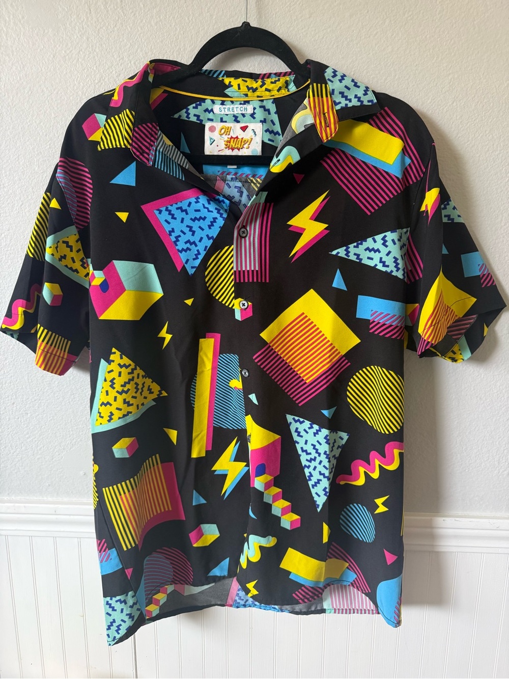 80’s Inspired Snap Black Short-Sleeve Shirt with Neon Geometric Print